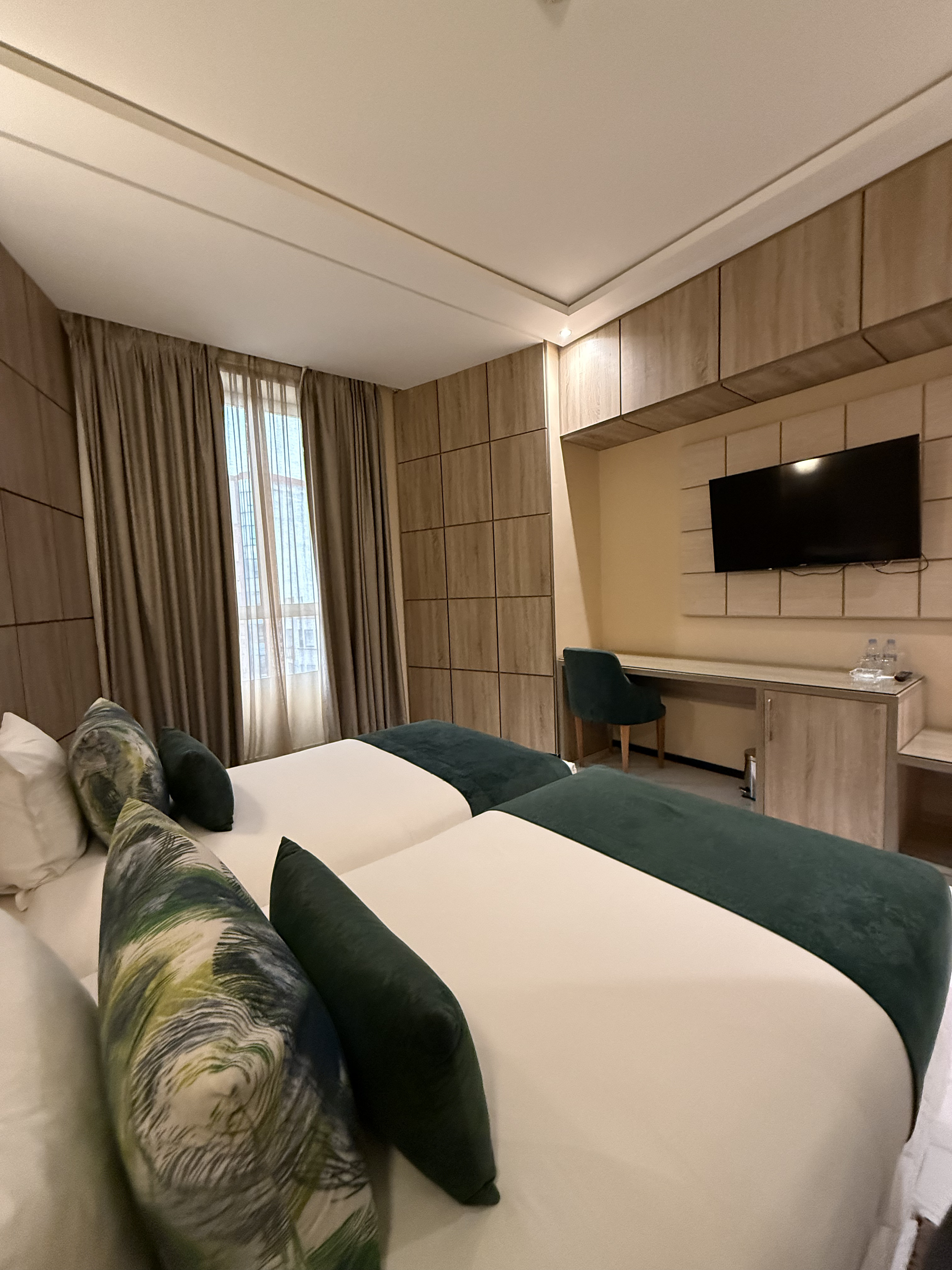 Chambre deux Lits Séparés - Image 2