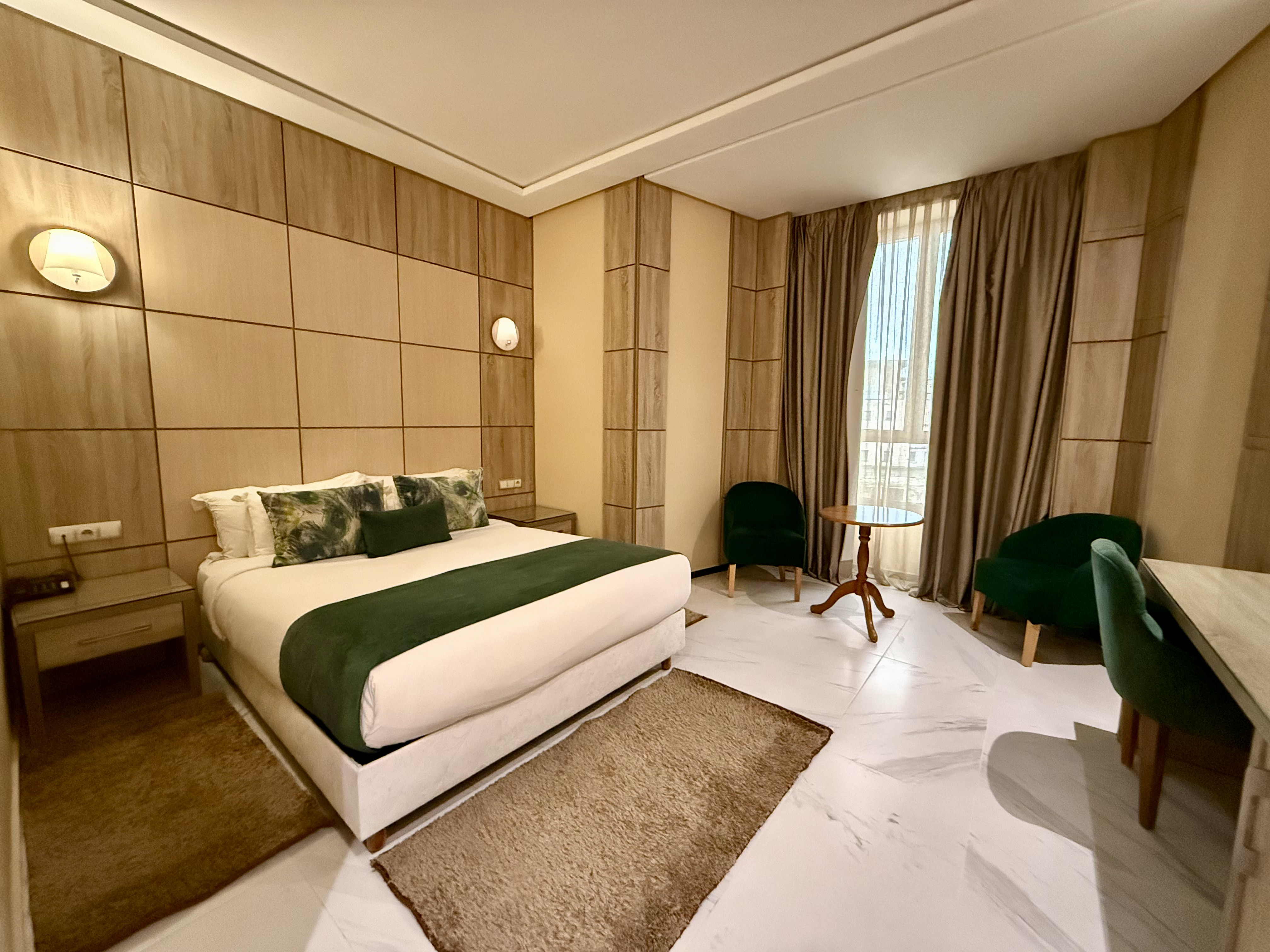 Chambre Grand Lit - Image 1